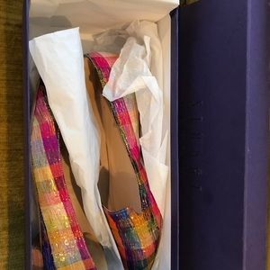 Stuart Weitzman- Railto Tibsel Silk size 5.5